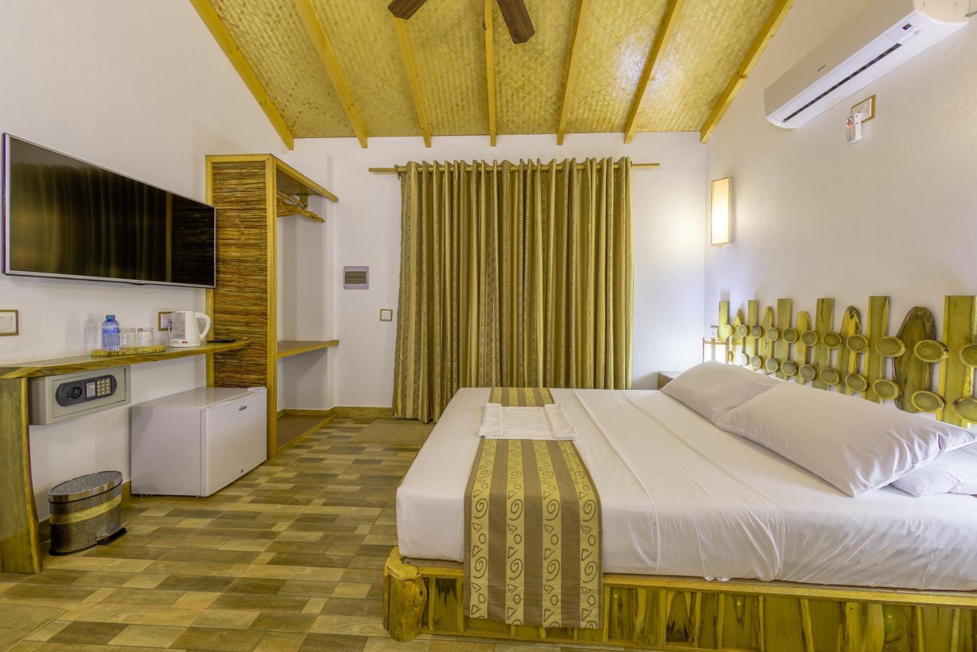 Ameera Maldives Dhiffushi Phòng bức ảnh